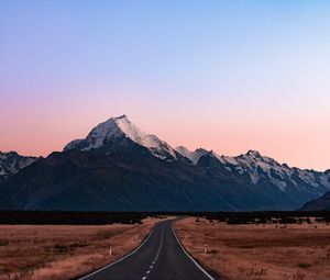 Preview wallpaper road, mountains, peaks, marking