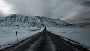 Preview wallpaper road, mountains, snow, snowy, marking