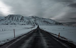 Preview wallpaper road, mountains, snow, snowy, marking