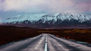 Preview wallpaper road, mountains, snow, landscape