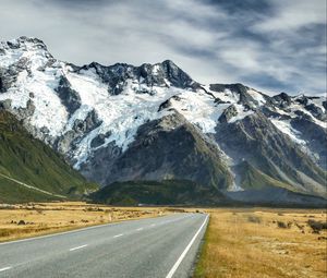 Preview wallpaper road, mountains, snow, plain