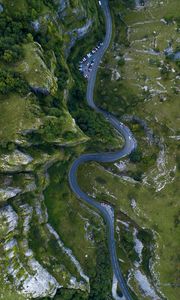 Preview wallpaper road, mountains, top view, winding, cars, cheddar, united kingdom