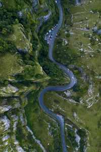 Preview wallpaper road, mountains, top view, winding, cars, cheddar, united kingdom
