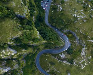 Preview wallpaper road, mountains, top view, winding, cars, cheddar, united kingdom