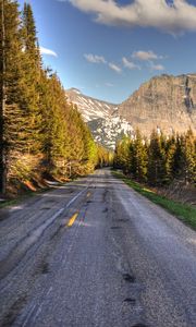 Preview wallpaper road, mountains, trees, marking, distance