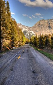 Preview wallpaper road, mountains, trees, marking, distance