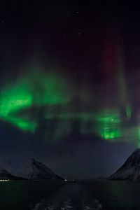 Preview wallpaper road, northern lights, night, mountains