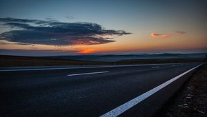 Preview wallpaper road, sky, clouds, marking