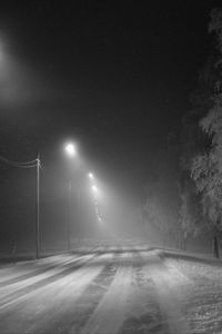 Preview wallpaper road, snow, streetlights, fog, winter, frost, trees