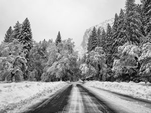 Preview wallpaper road, snow, winter, mountain, valley