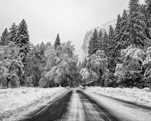 Preview wallpaper road, snow, winter, mountain, valley