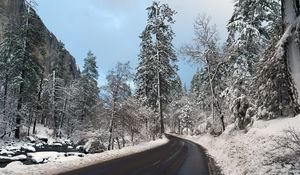 Preview wallpaper road, snow, winter, turn, valley, landscape