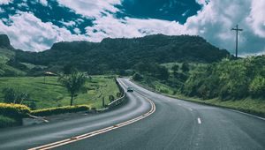 Preview wallpaper road, traffic, car, mountains