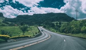 Preview wallpaper road, traffic, car, mountains