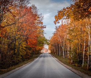 Preview wallpaper road, trees, autumn, nature, view