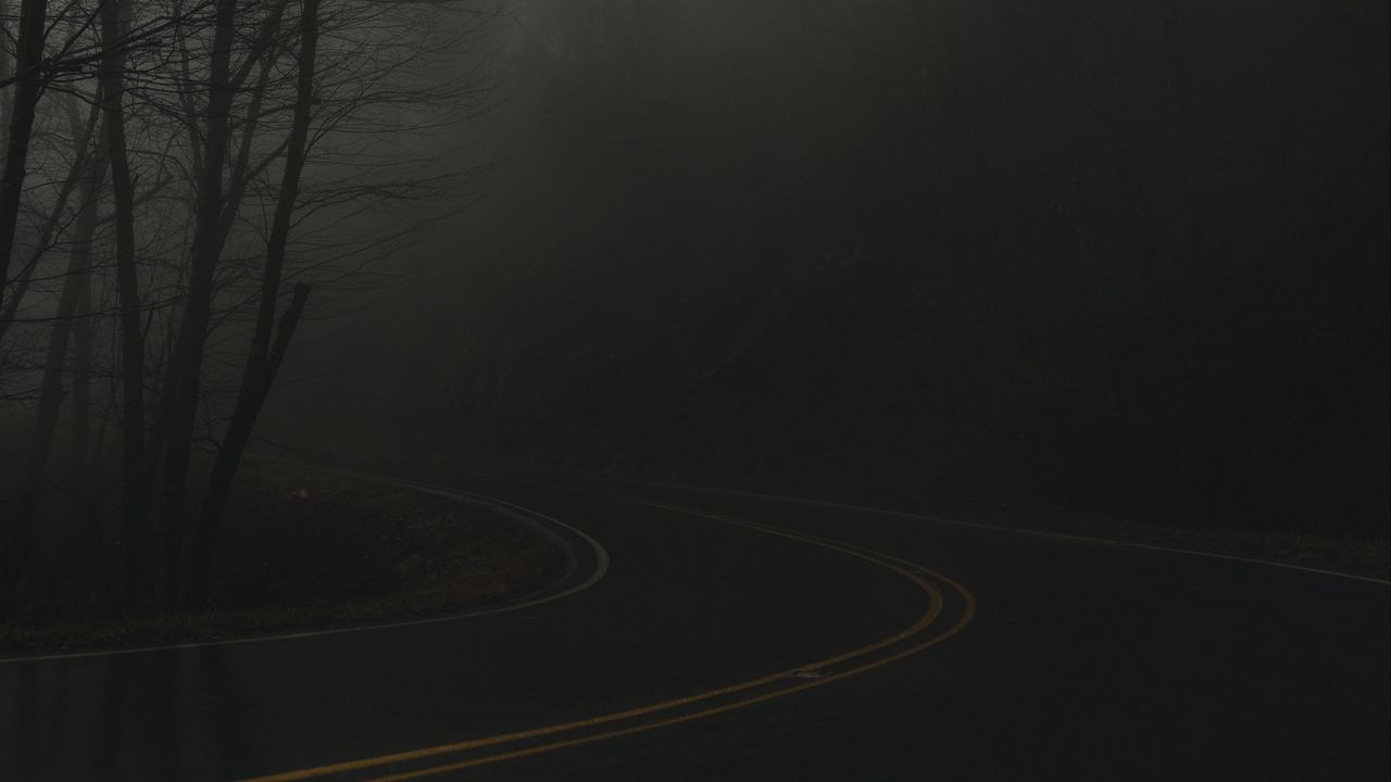 Wallpaper road, turn, fog, haze, dusk