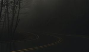 Preview wallpaper road, turn, fog, haze, dusk