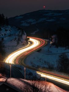 Preview wallpaper road, turn, lights, freezelight, night