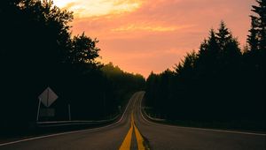 Preview wallpaper road, turn, marking, forest, sunset