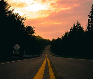 Preview wallpaper road, turn, marking, forest, sunset