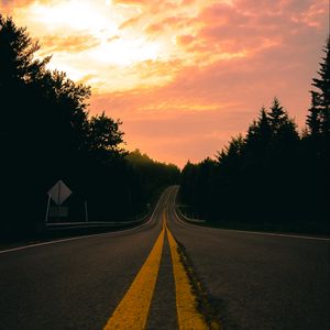 Preview wallpaper road, turn, marking, forest, sunset