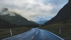Preview wallpaper road, turn, mountains, nature, landscape