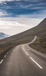 Preview wallpaper road, turn, slope, mountain