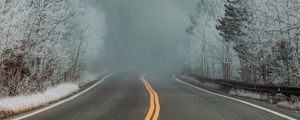 Preview wallpaper road, turn, trees, fog, snow, winter