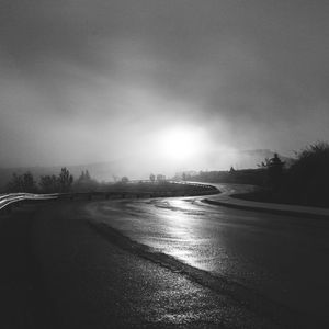 Preview wallpaper road, winding, bw, fog