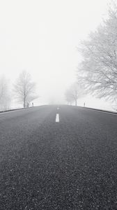 Preview wallpaper road, winter, bw, snow, fog, trees, direction