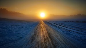 Preview wallpaper road, winter, snow, sunset, horizon