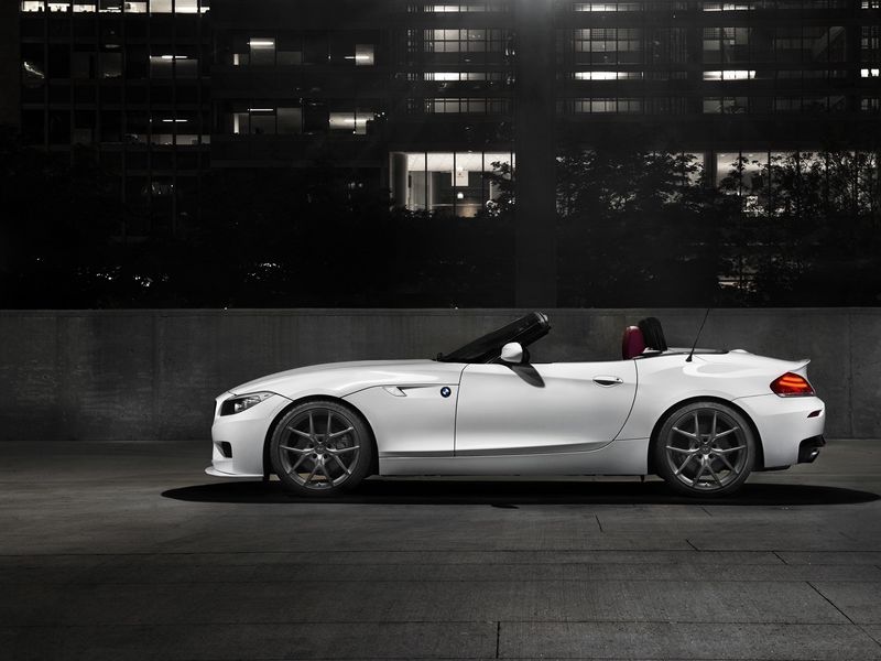 Download Wallpaper 800x600 Roadster Auto Bmw Car Bmw Z4 Pocket Pc Pda Hd Background