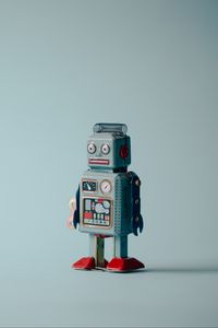 Preview wallpaper robot, toy, funny