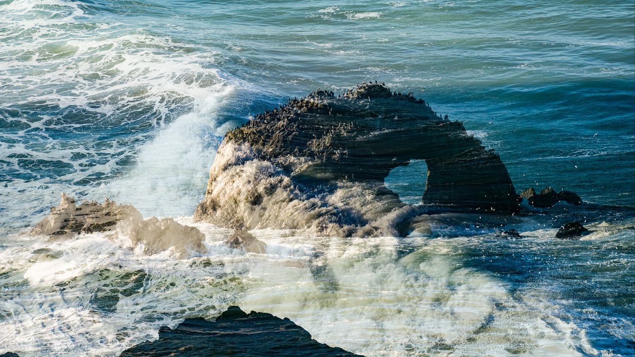 Wallpaper rock, arch, sea, waves, landscape