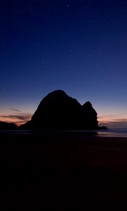 Preview wallpaper rock, beach, night, sea, dark