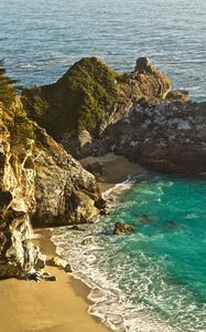 Preview wallpaper rock, beach, ocean, shore, bay