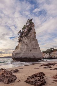 Preview wallpaper rock, block, sand, beach