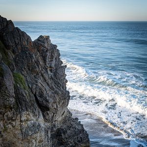 Preview wallpaper rock, cliff, coast, sea, waves