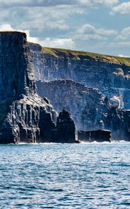 Preview wallpaper rock, cliff, sea, crag