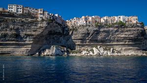 Preview wallpaper rock, coast, city, sea, bonifacio, france