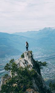 Preview wallpaper rock, girl, breakage, height
