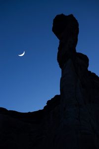 Preview wallpaper rock, moon, sky, night, dark