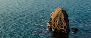 Preview wallpaper rock, ocean, horizon, channel islands, oxnard, united states