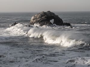 Preview wallpaper rock, ocean, waves, foam