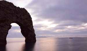 Preview wallpaper rock, sea, arch, horizon, landscape