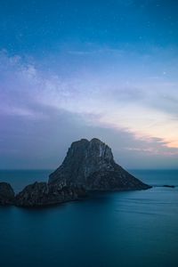 Preview wallpaper rock, sea, evening, sky