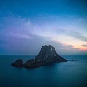 Preview wallpaper rock, sea, evening, sky