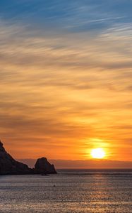 Preview wallpaper rock, sea, sunset, horizon, dark