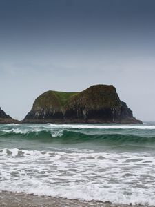 Preview wallpaper rock, sea, waves, foam, shore, landscape