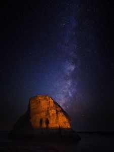 Preview wallpaper rock, shadows, starry sky, milky way, shark fin cove, davenport, united states